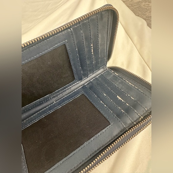 Authentic Rocco Barocco Wallet Navy Blue - Picture 11 of 16